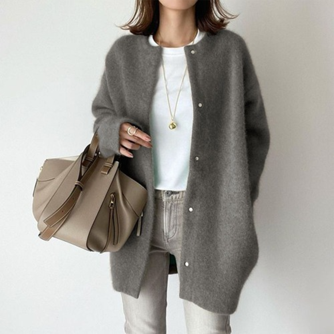 Silvia | Elegant Cardigan