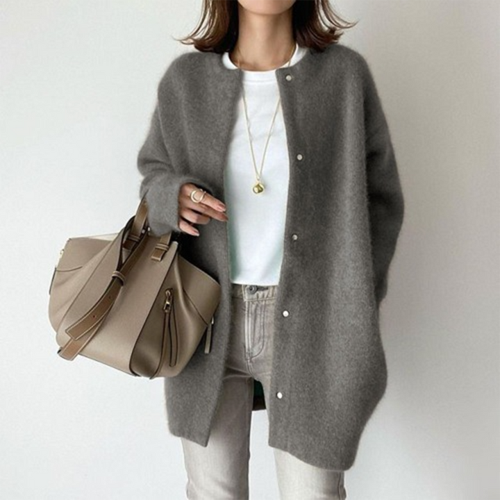 Silvia | Elegant Cardigan